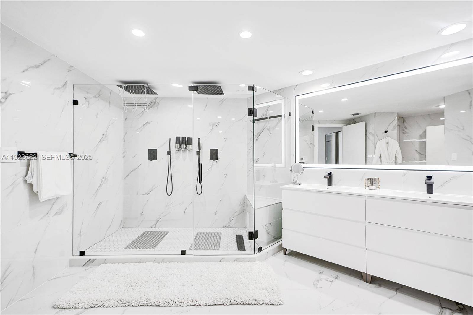 Aventura, FL 33160,4000 Island Blvd #2301