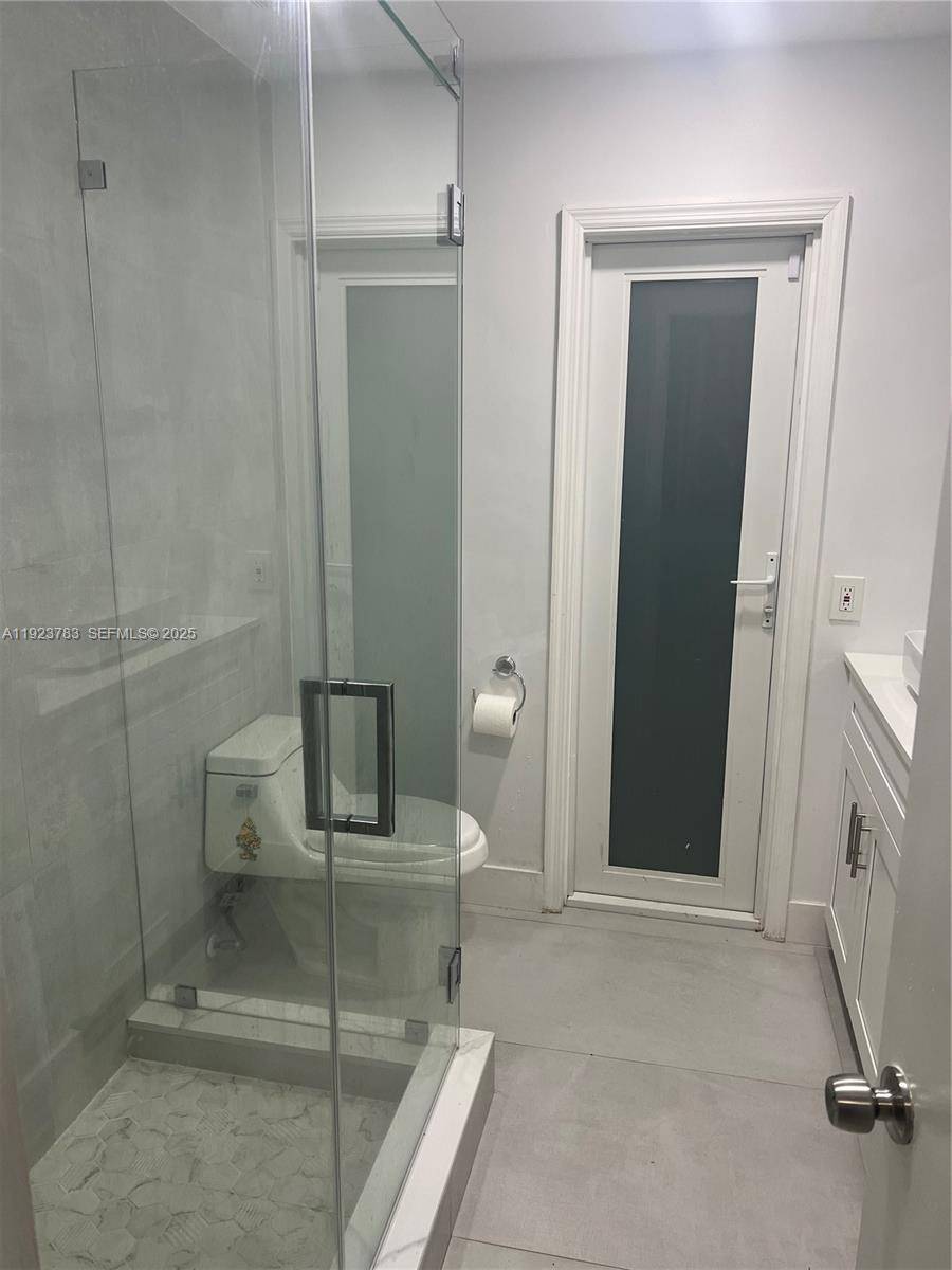 Sunrise, FL 33322,8420 NW 24th Ct #1