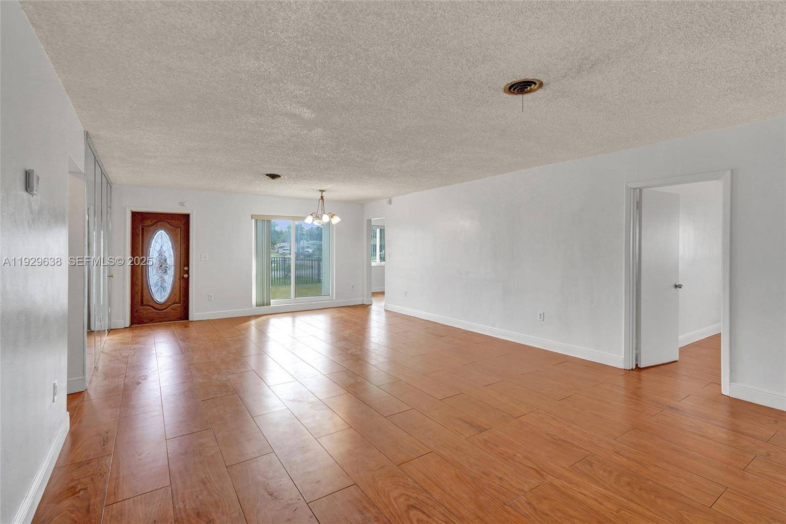 Miami Gardens, FL 33056,2331 NW 191st St