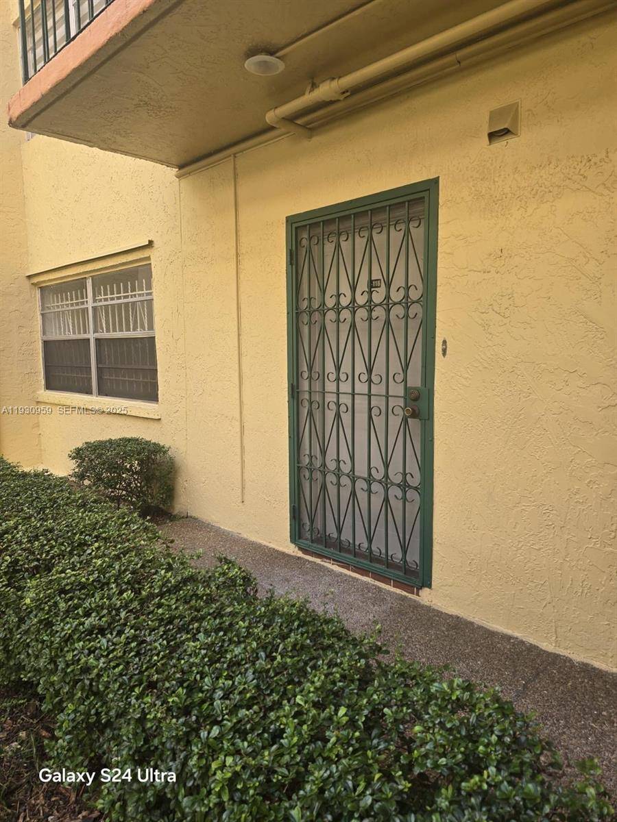 Hialeah, FL 33012,4525 W 20th Ave #118