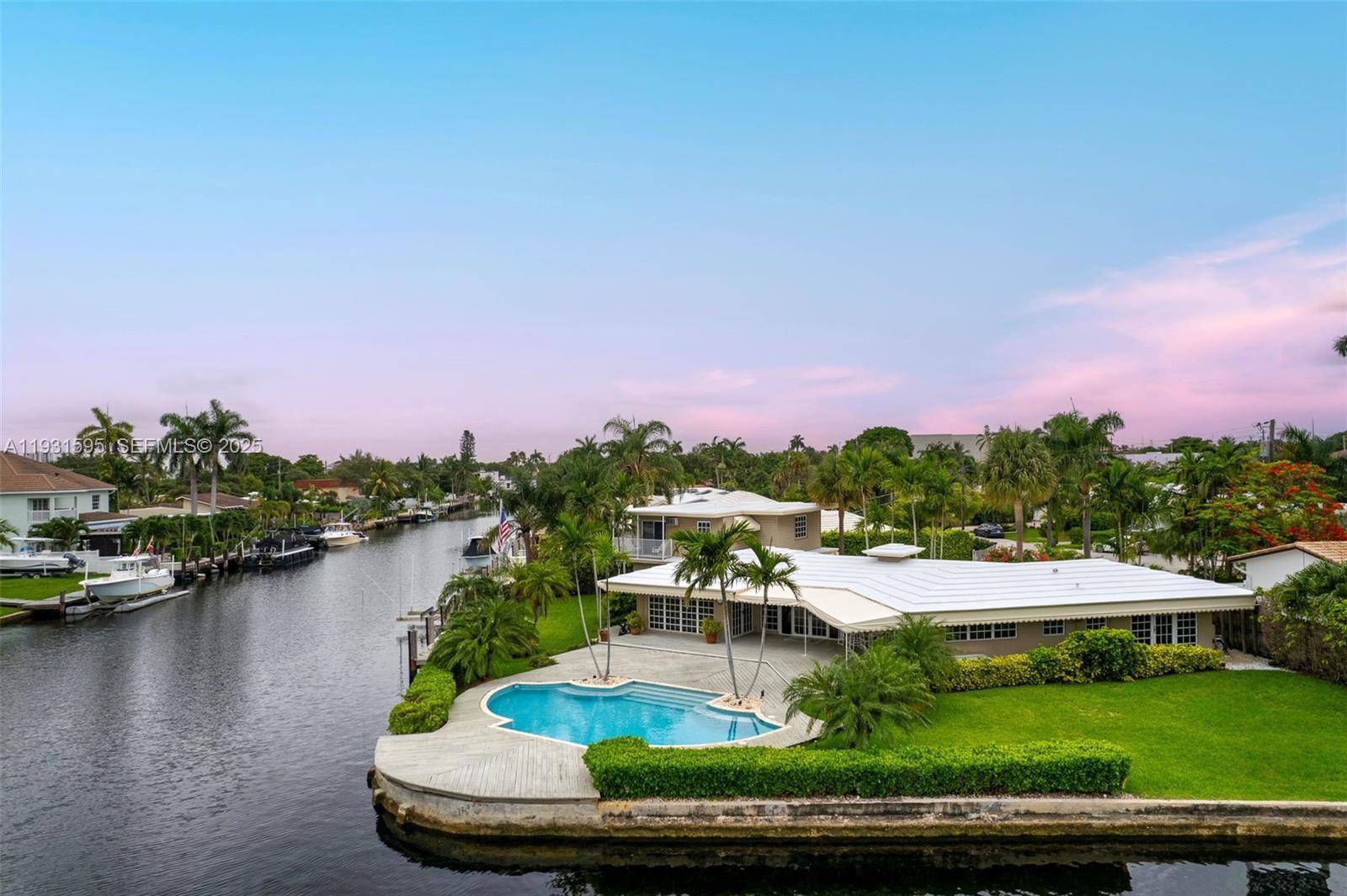 Fort Lauderdale, FL 33304,2130 NE 15th St