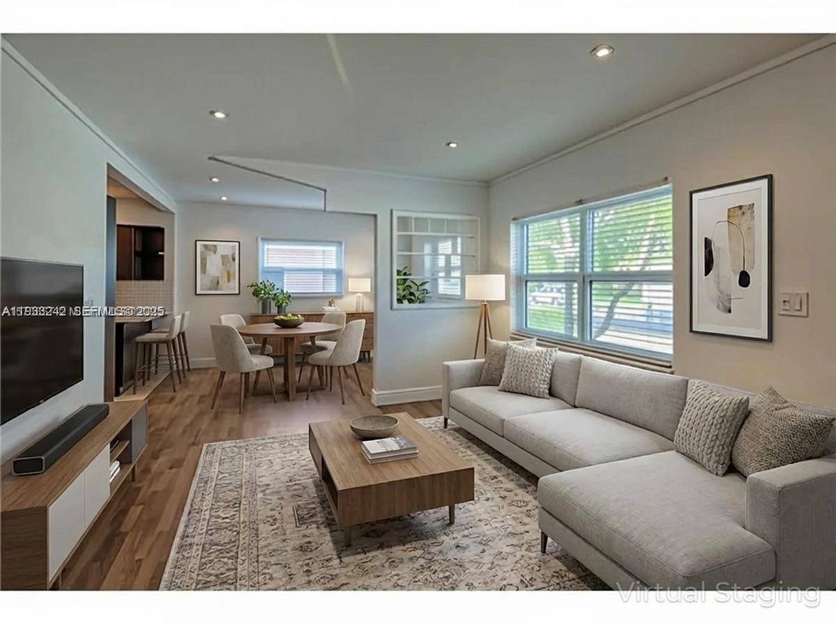 North Miami, FL 33161,1080 NE 145th St