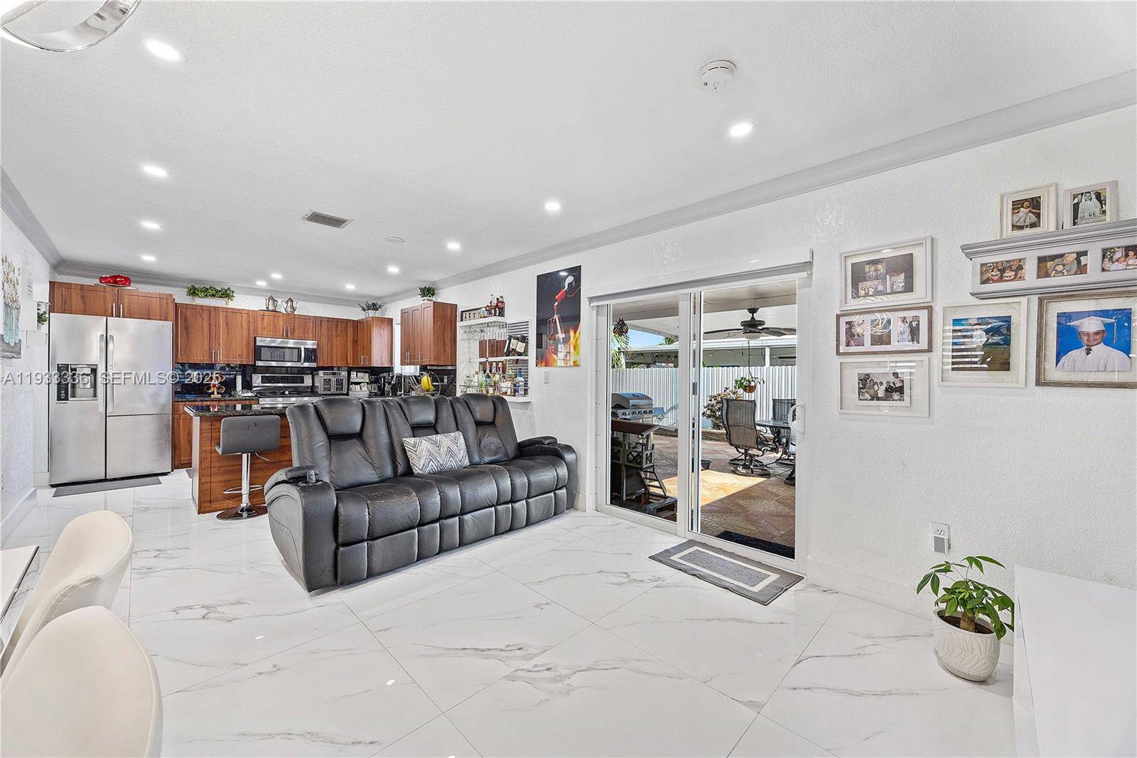 Hialeah, FL 33018,3502 W 72nd St