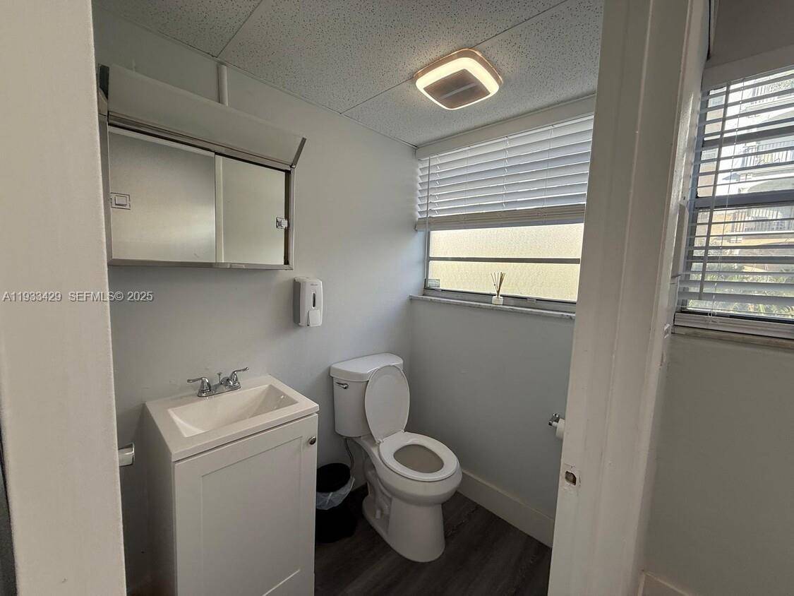 Coral Gables, FL 33134,145 Madeira Ave #205