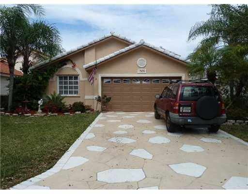 Pembroke Pines, FL 33029,17691 SW 4TH CT