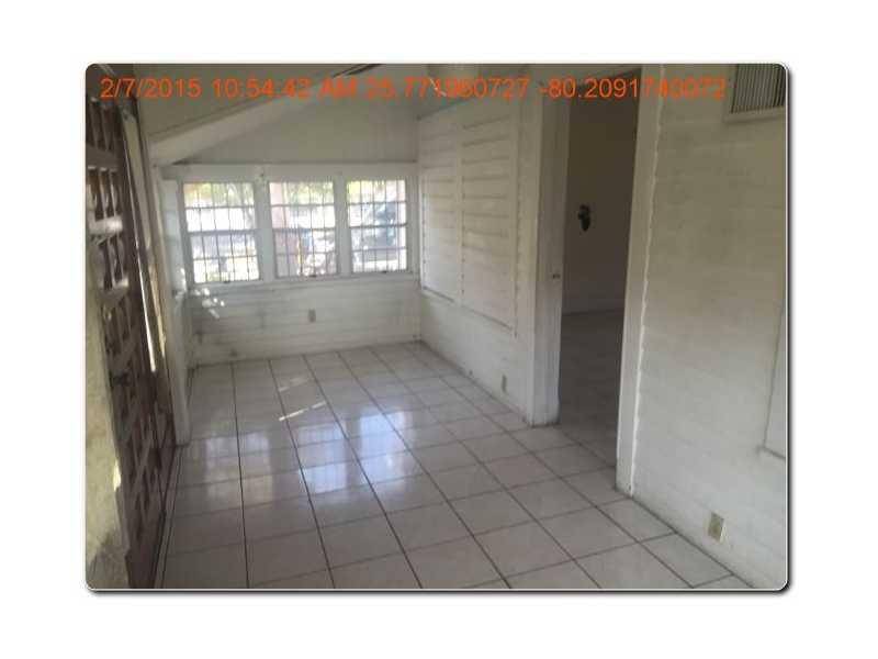 Miami, FL 33130,877 SW 2 ST