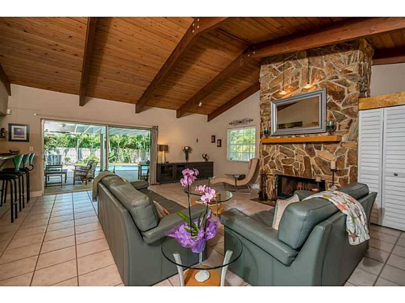 Palmetto Bay, FL 33157,8640 SW 159 ST