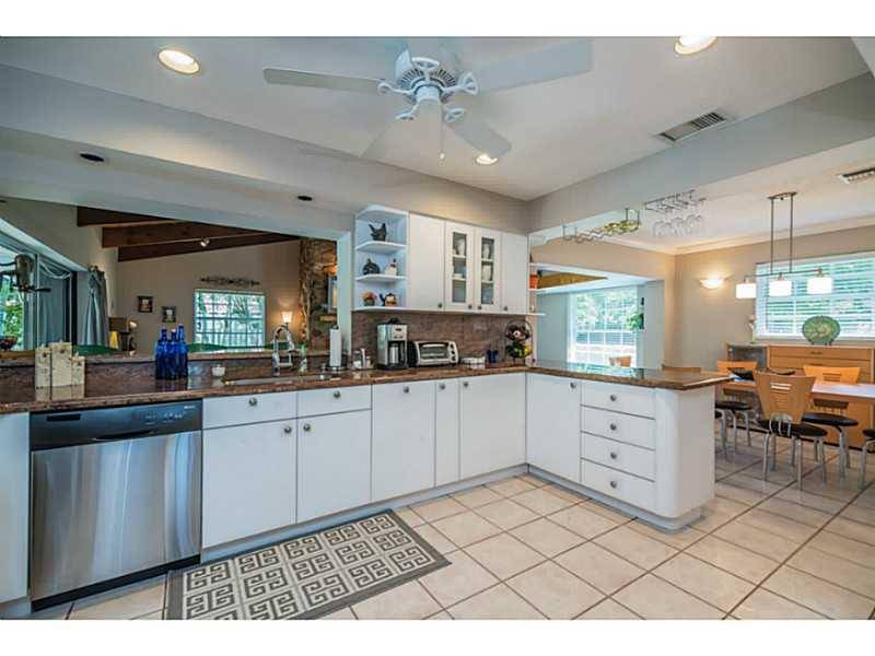 Palmetto Bay, FL 33157,8640 SW 159 ST