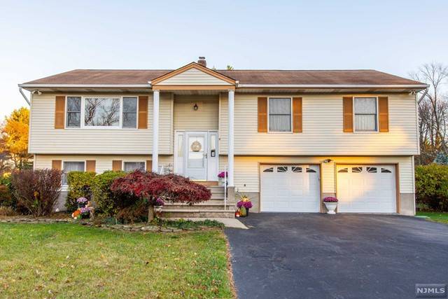 Pequannock Township, NJ 07444,9 Whipple RD