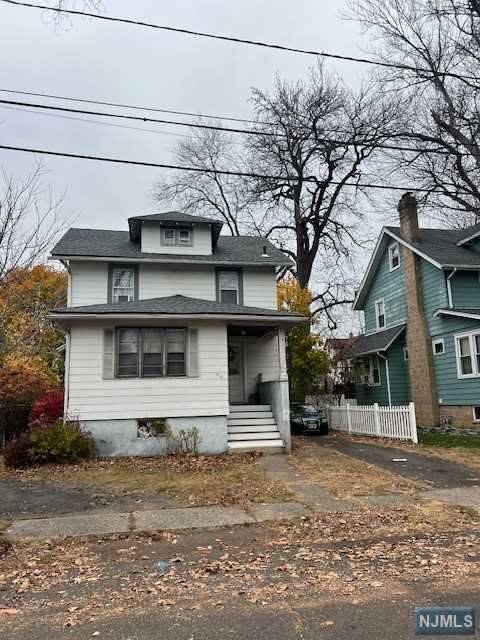 Dumont, NJ 07628,40 Randolph AVE