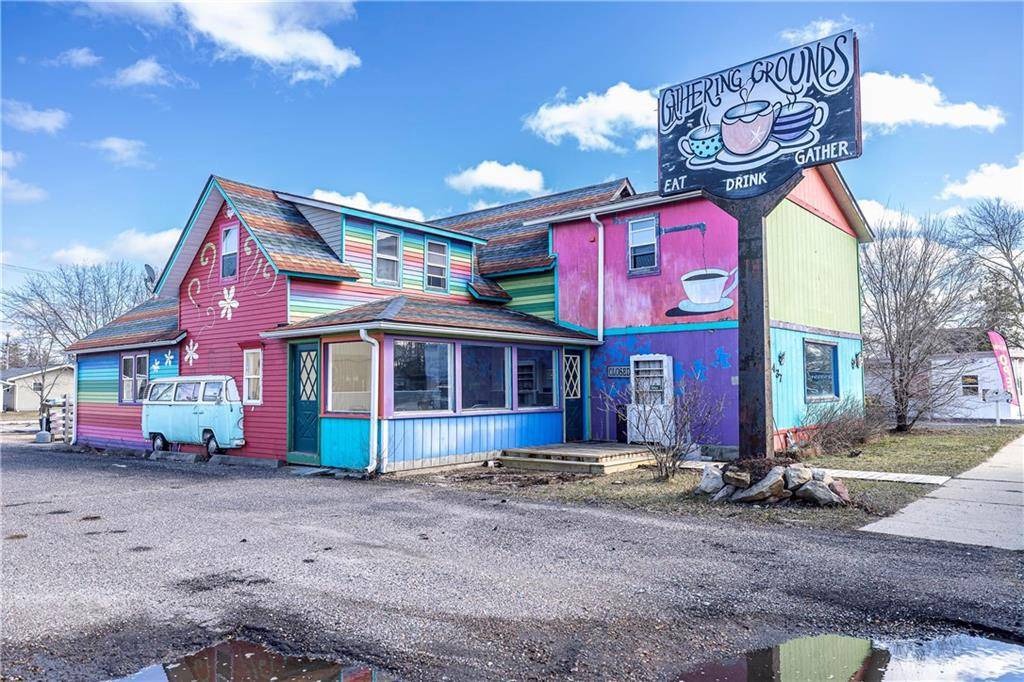 Black River Falls, WI 54615,437 Water Street