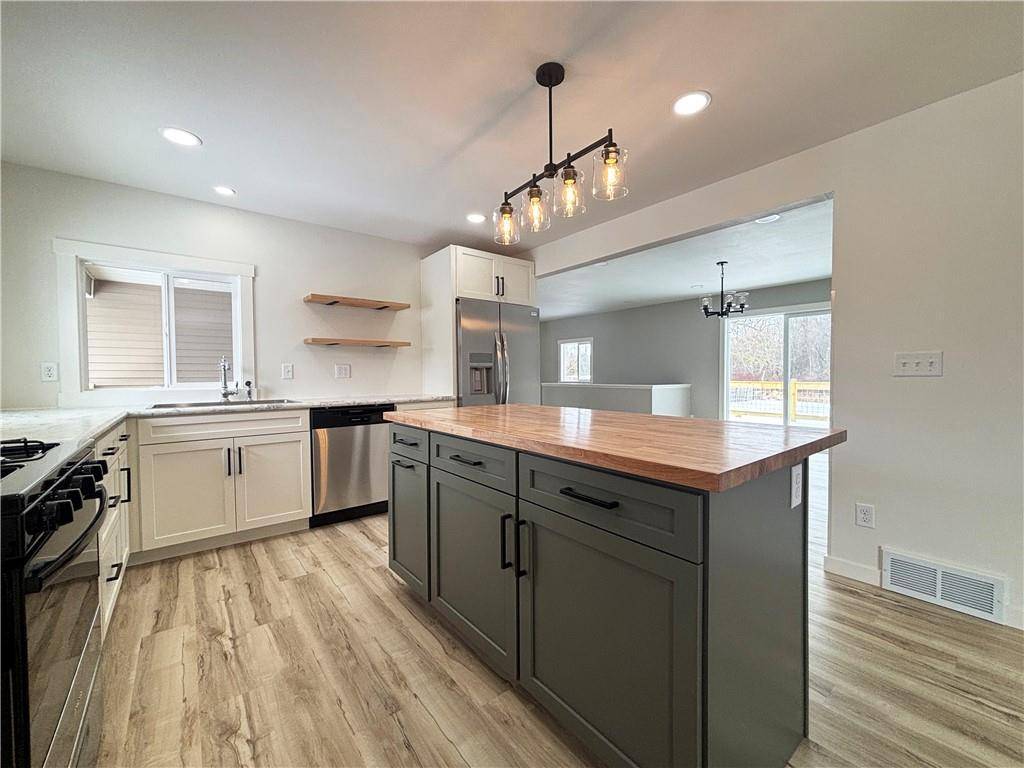 Rice Lake, WI 54868,1856 21st Avenue