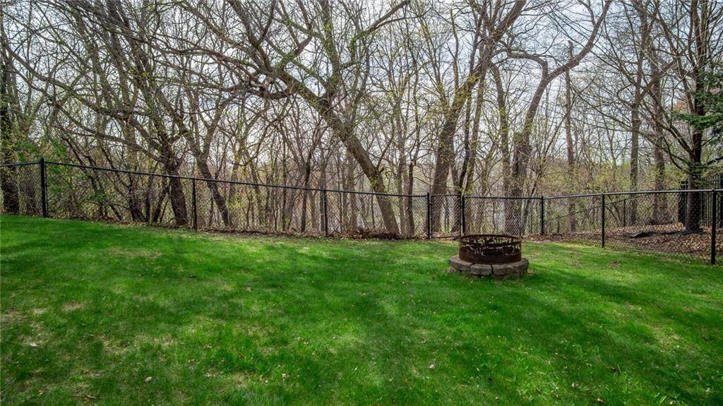 Eau Claire, WI 54701,4718 Oak Bluff Court