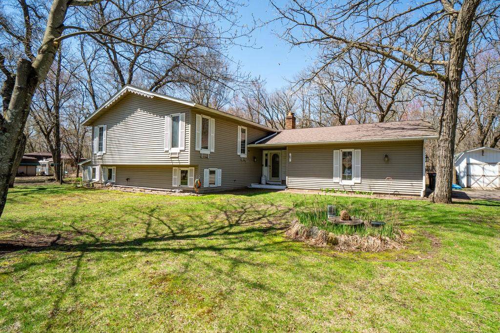 Elk Mound, WI 54739,1961 42nd Avenue