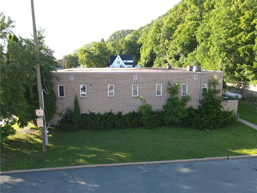 Alma, WI 54610,317 S 2nd Street