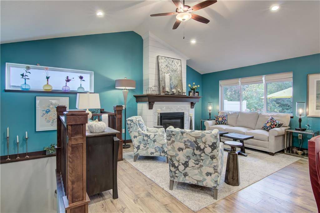 Eau Claire, WI 54703,5142 Hobbs Court