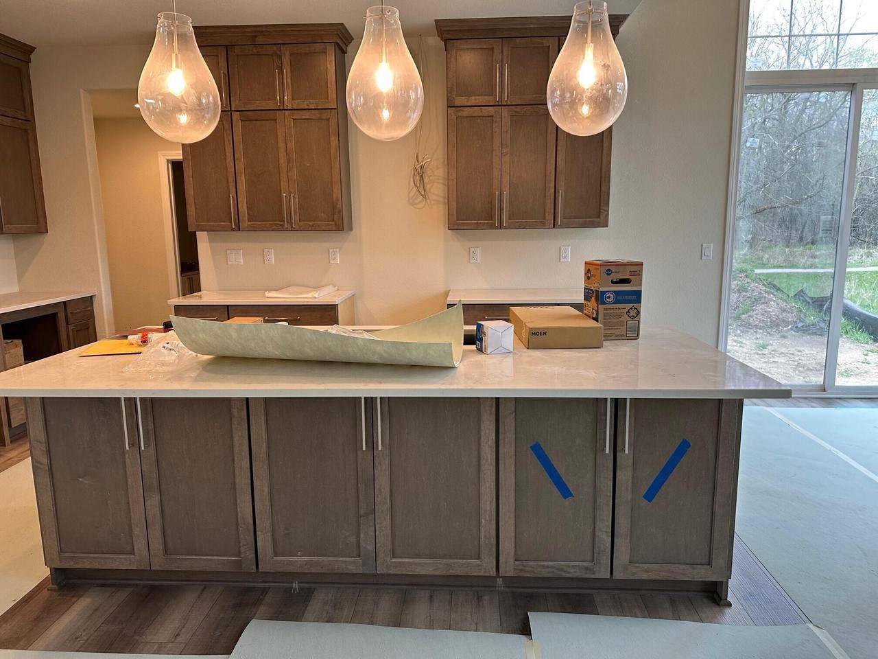 Pewaukee, WI 53072,W273N2473 Arlington DRIVE