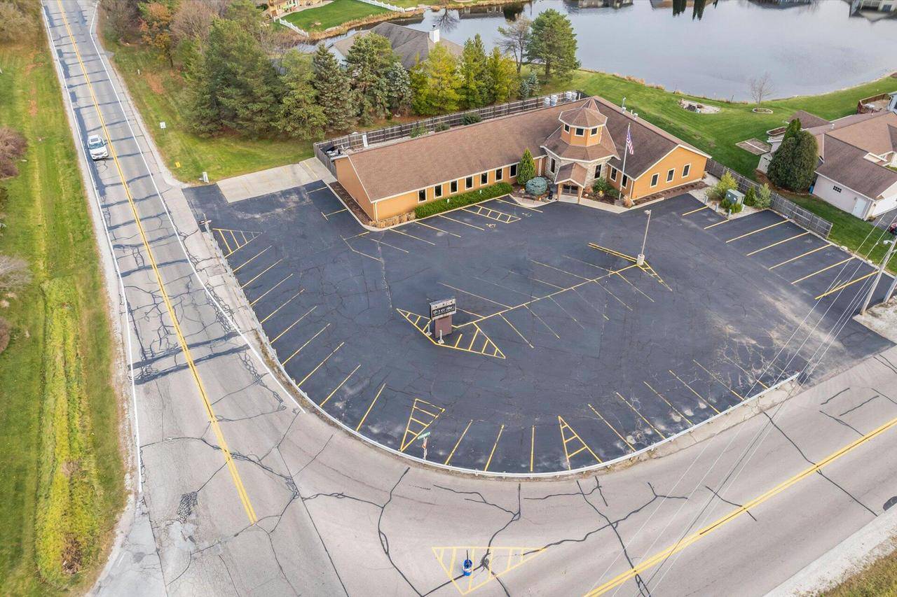 Waterford, WI 53185,28747 N Lake DRIVE