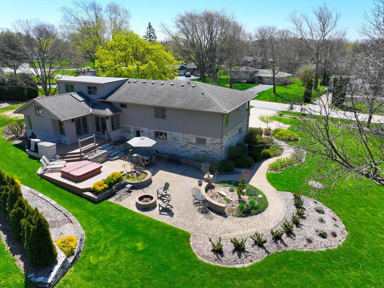 Elm Grove, WI 53122,12650 Wrayburn ROAD