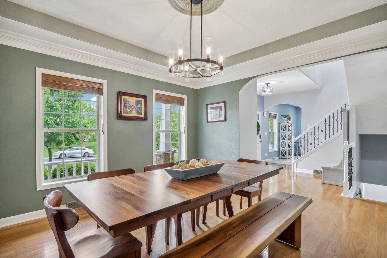 Menomonee Falls, WI 53051,N62W13520 Sunburst DRIVE