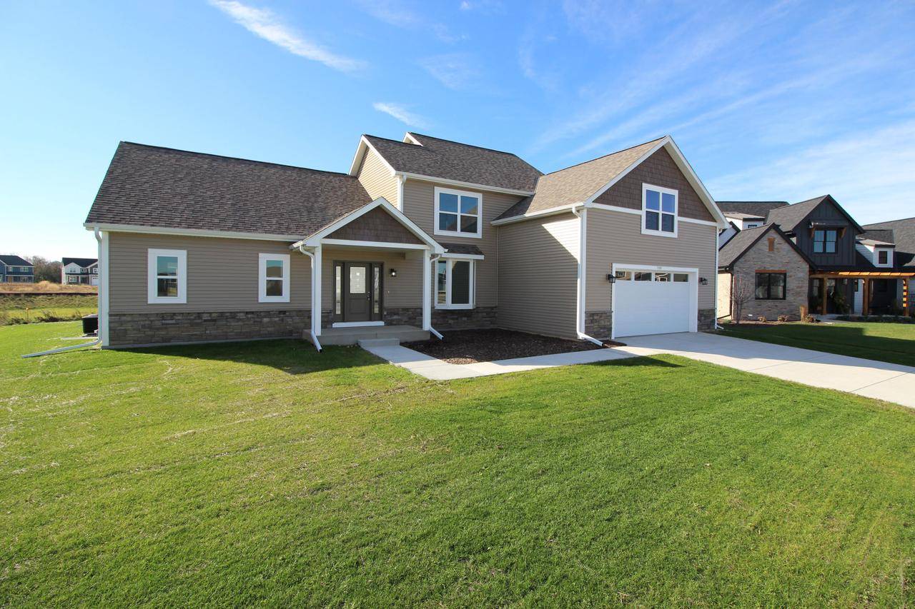 Oconomowoc, WI 53066,1582 Switchgrass STREET