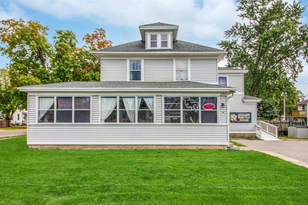 Lake Geneva, WI 53147,723 Williams STREET