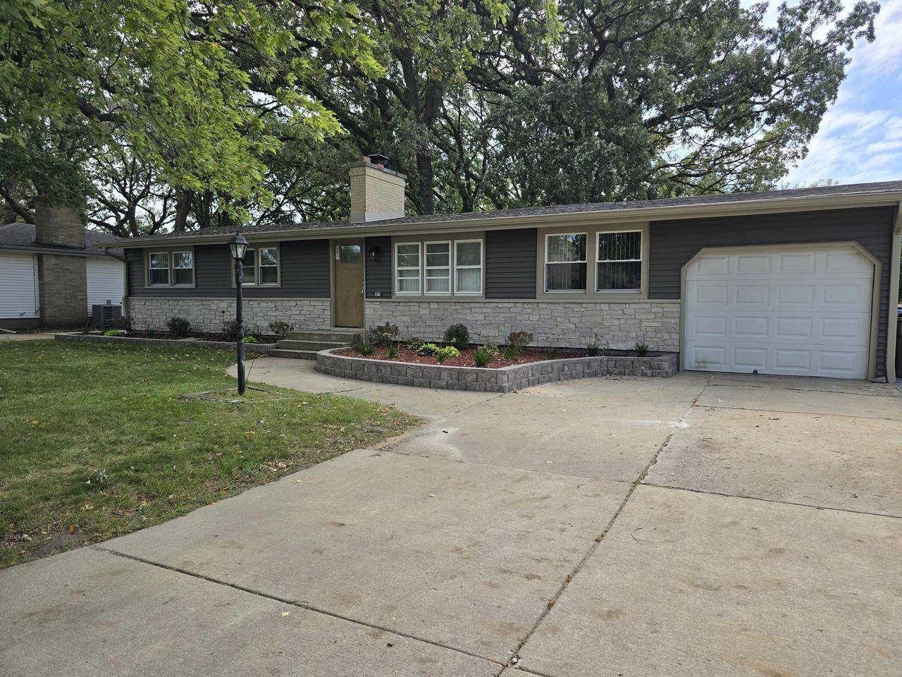 Kenosha, WI 53143,1905 89th STREET