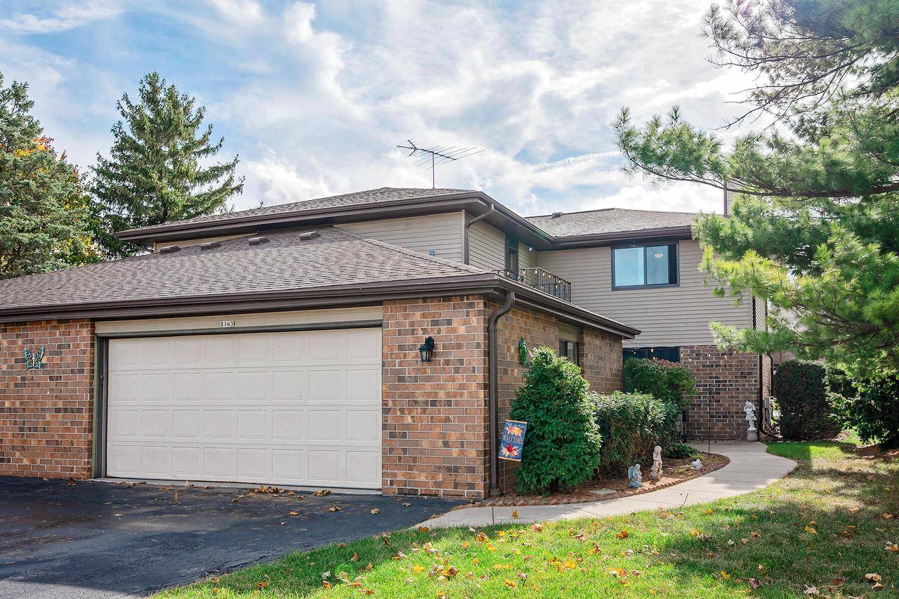 Franklin, WI 53132,8143 S Forest Hills CIRCLE