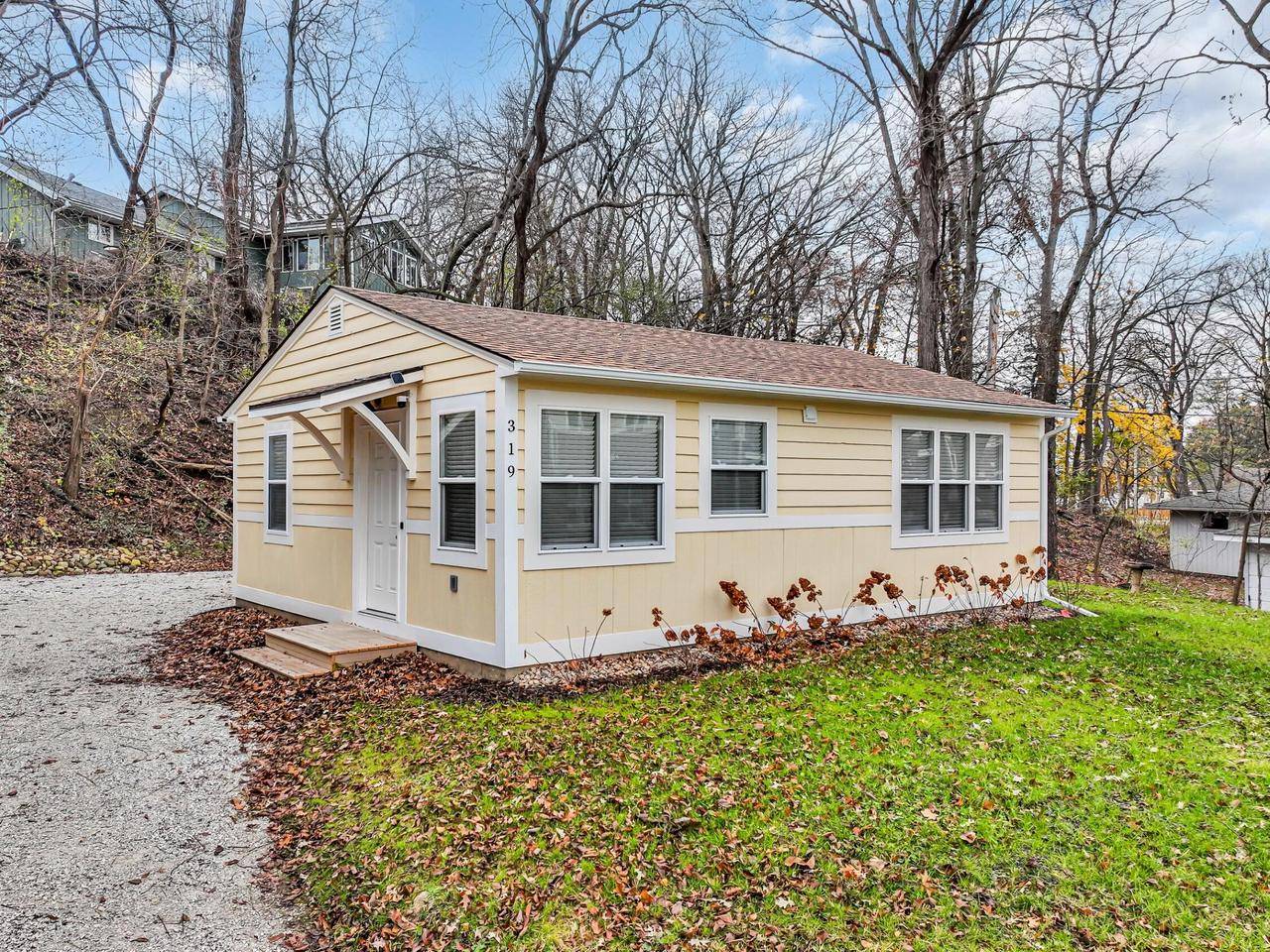 Twin Lakes, WI 53181,319 Basset STREET