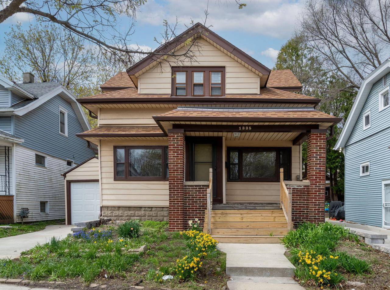 Milwaukee, WI 53208,1335 N Hawley ROAD