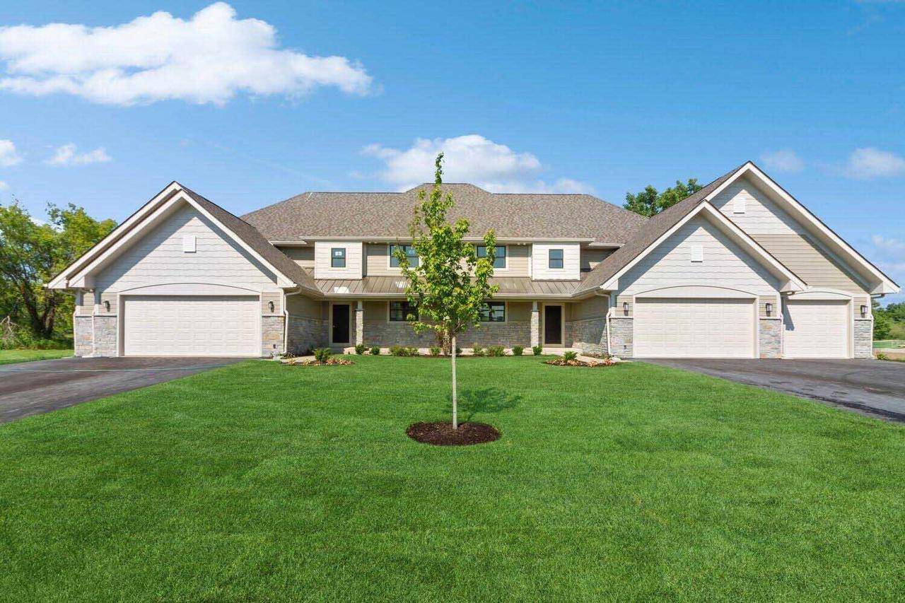 Lake Geneva, WI 53147,645 Eagleton DRIVE #55-14
