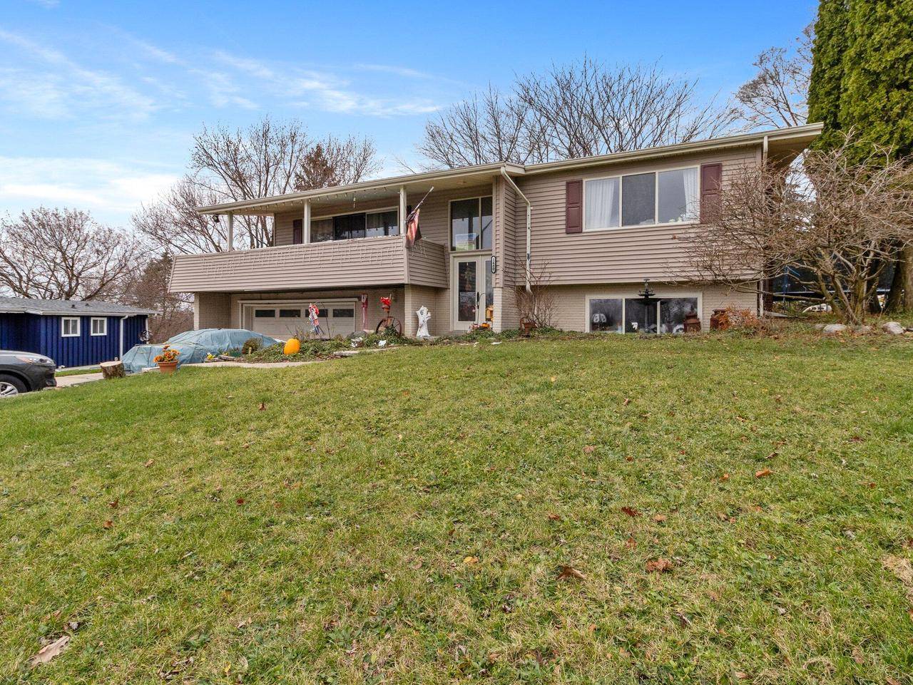 Oconomowoc, WI 53066,1480 Knoll TERRACE