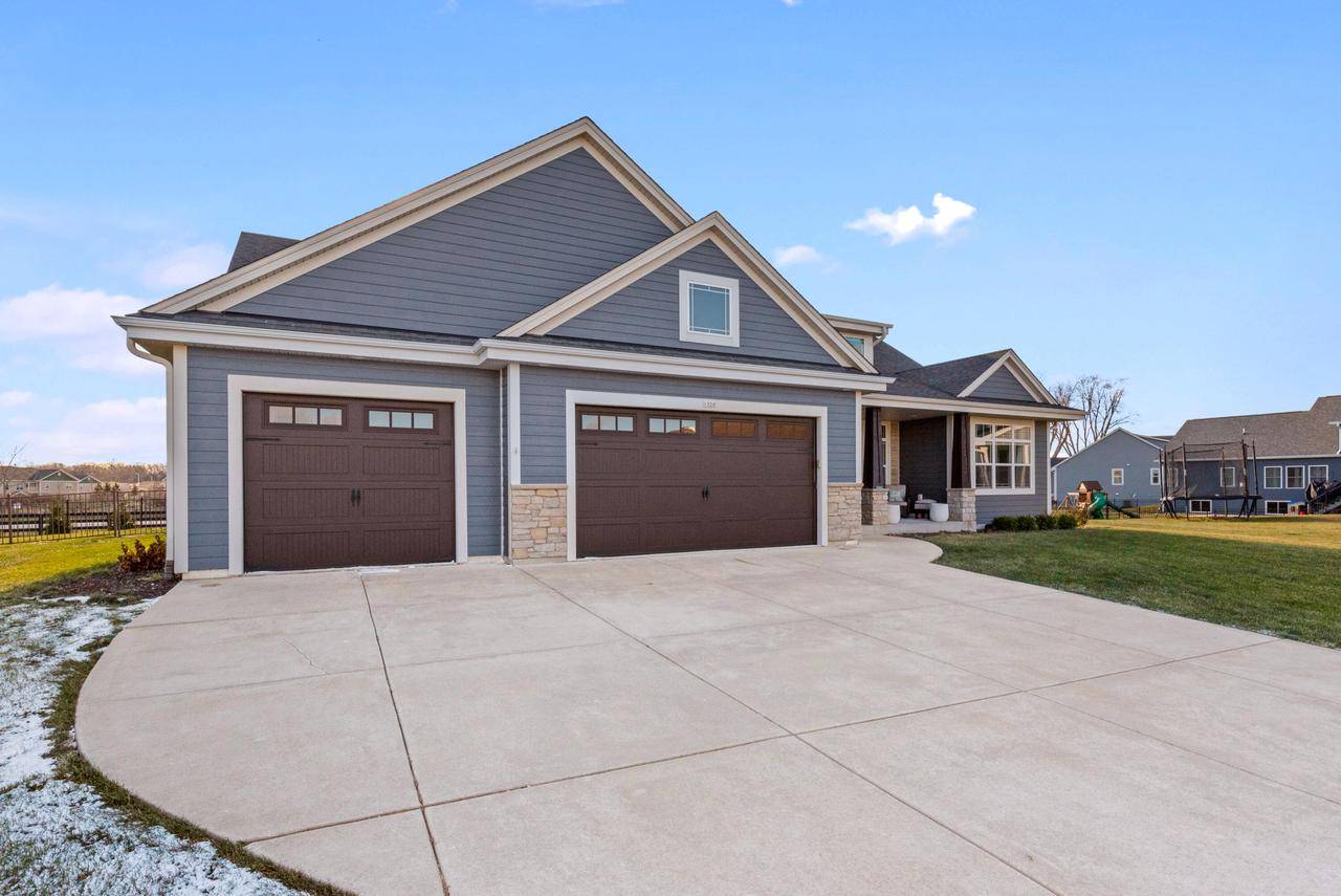 Oconomowoc, WI 53066,1320 Rosewood COURT