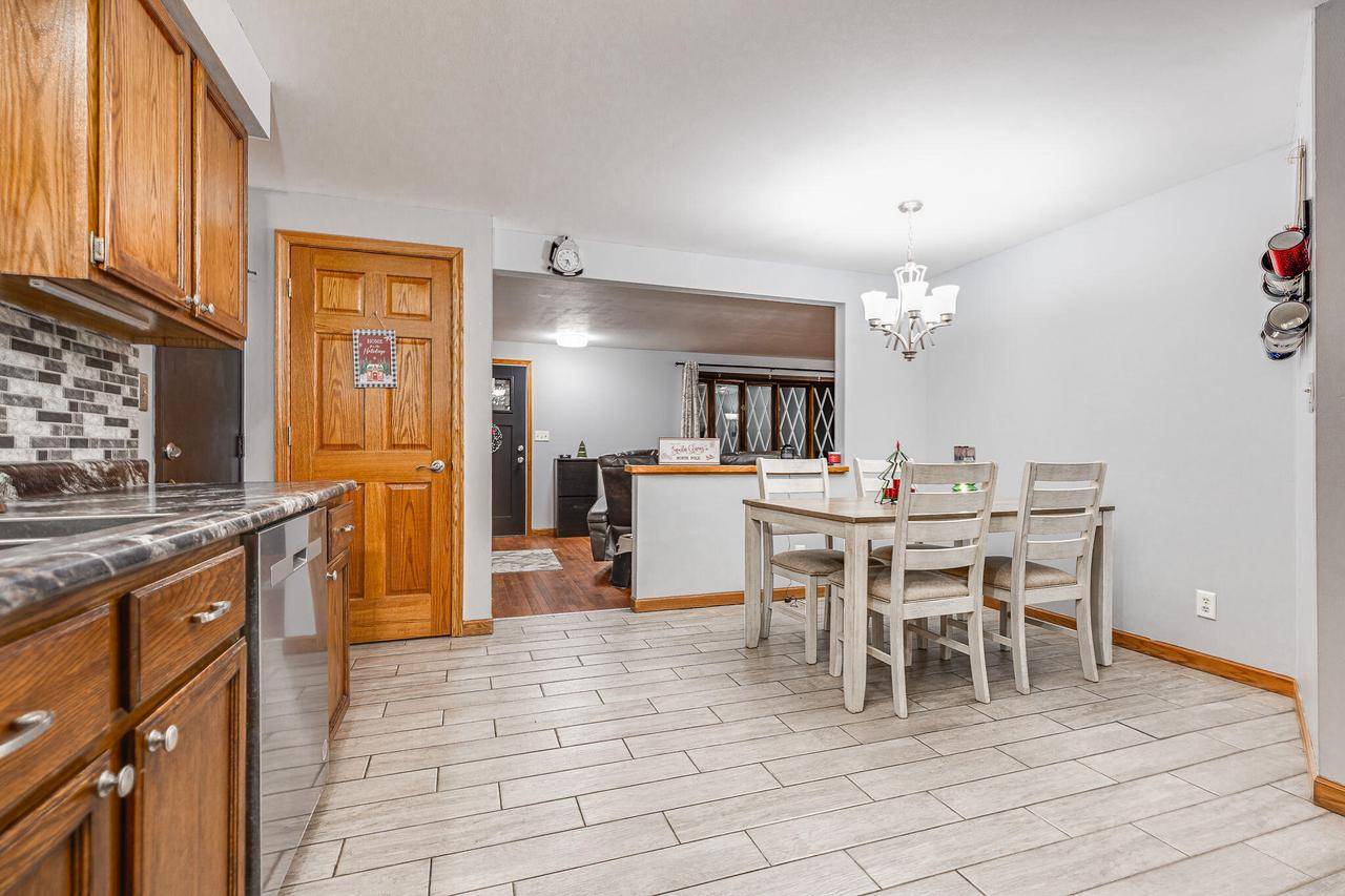 Sheboygan, WI 53081,1813 Carmen AVENUE