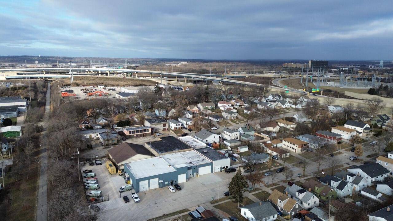 Milwaukee, WI 53214,535 S 93rd STREET #529