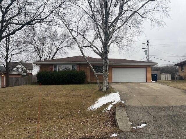 Milwaukee, WI 53223,5319 W Hemlock ROAD