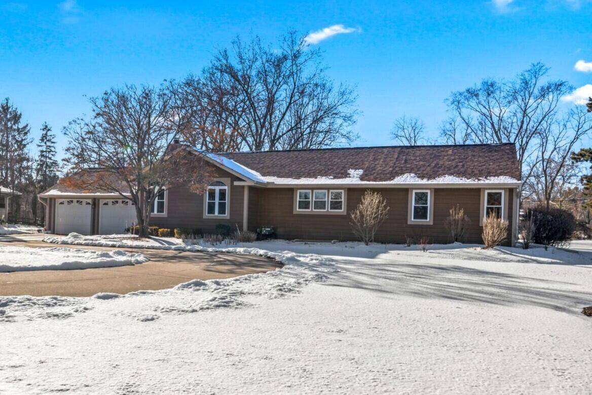 Brookfield, WI 53005,3165 Sunny View LANE