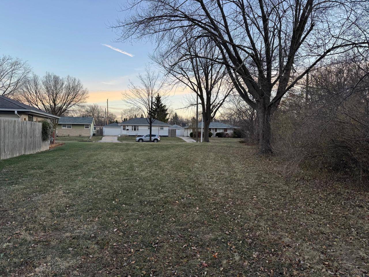 Milwaukee, WI 53223,8272 W DAPHNE STREET