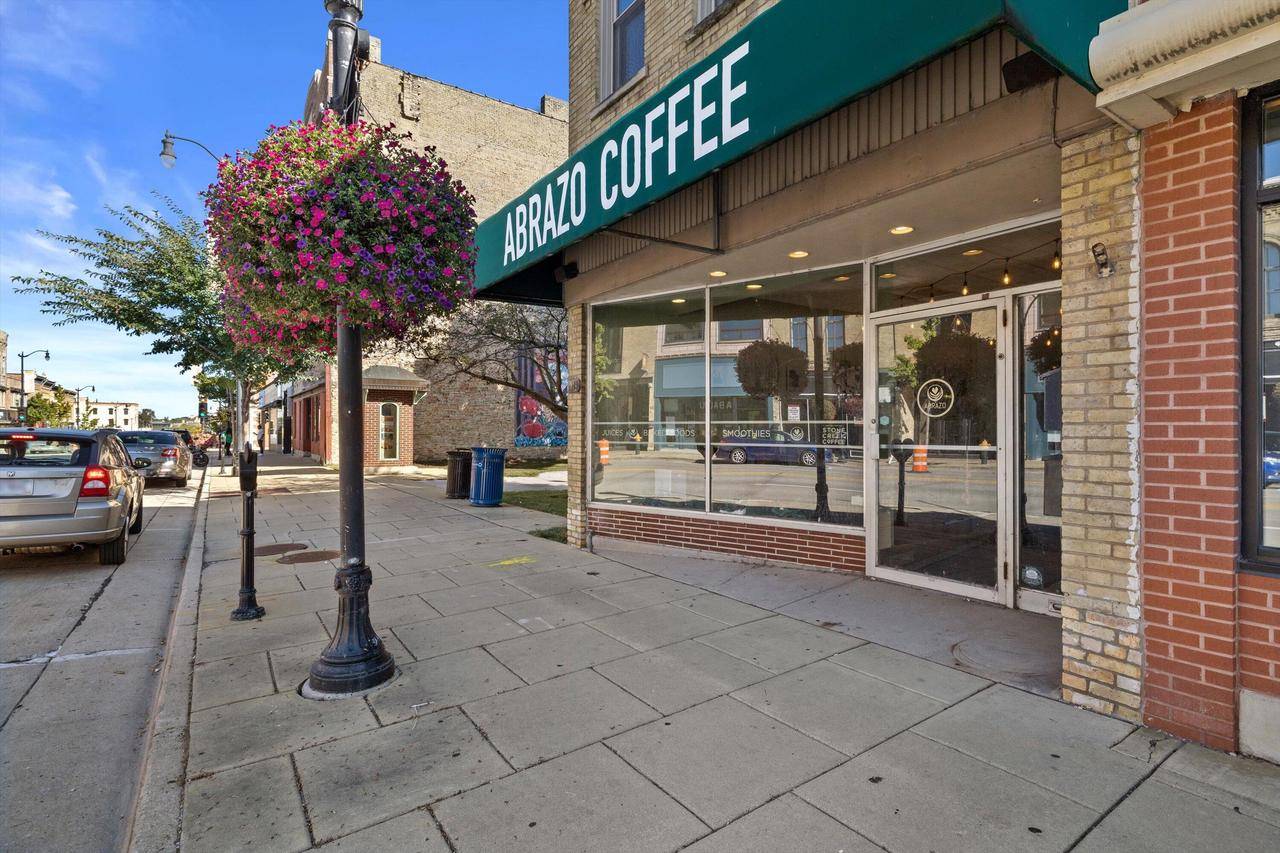 Racine, WI 53403,321 Main STREET