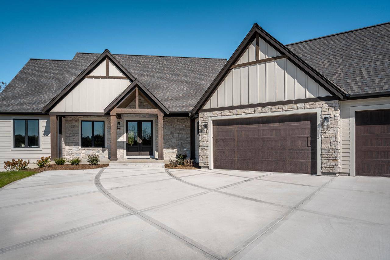 Menomonee Falls, WI 53051,N69W17970 Haven DRIVE
