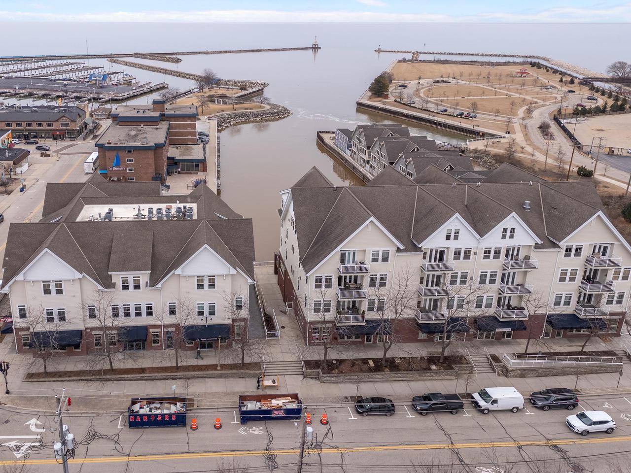 Port Washington, WI 53074,110 S Wisconsin STREET #4E