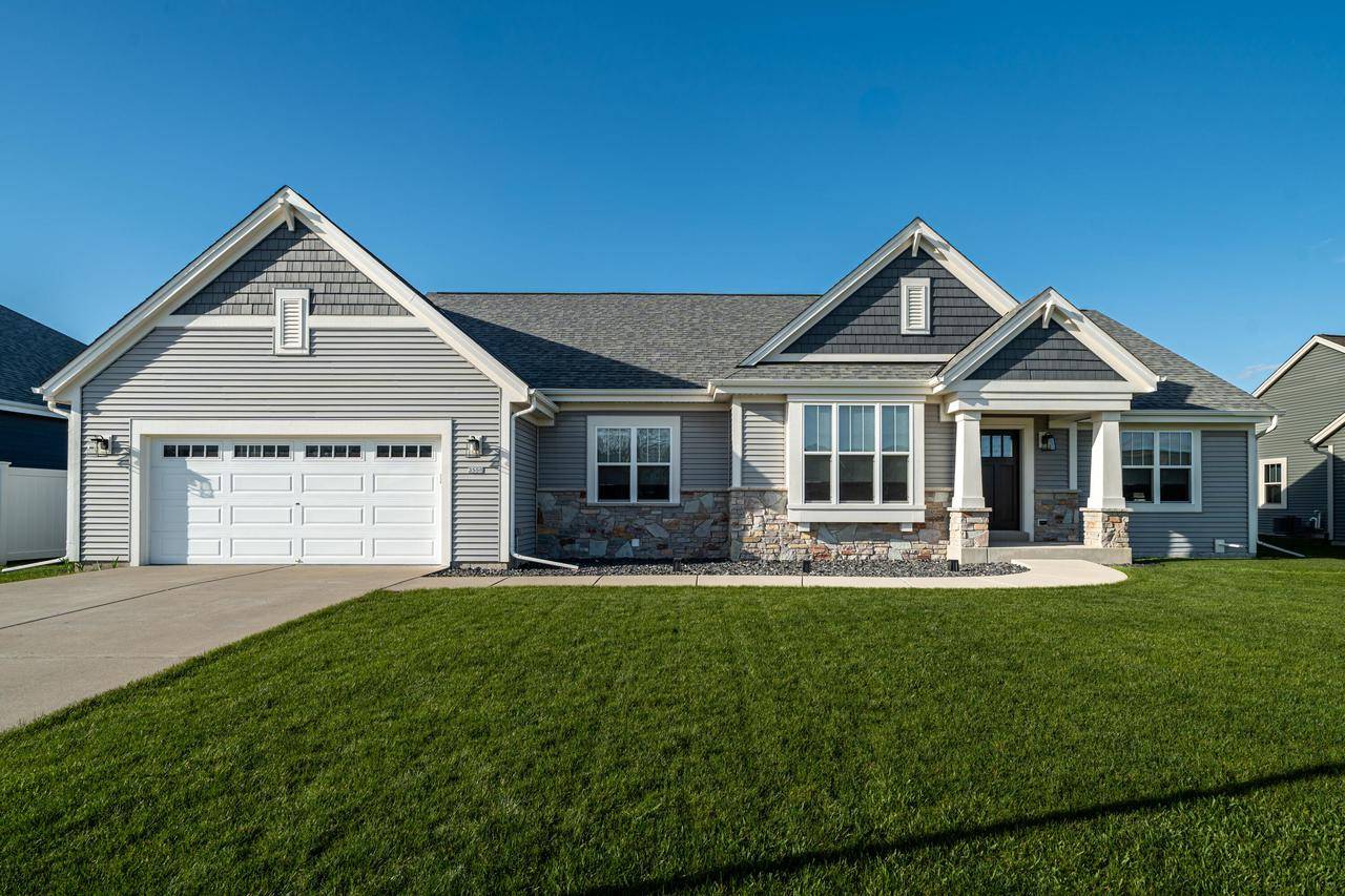 Waukesha, WI 53188,3558 Howell Oaks DRIVE