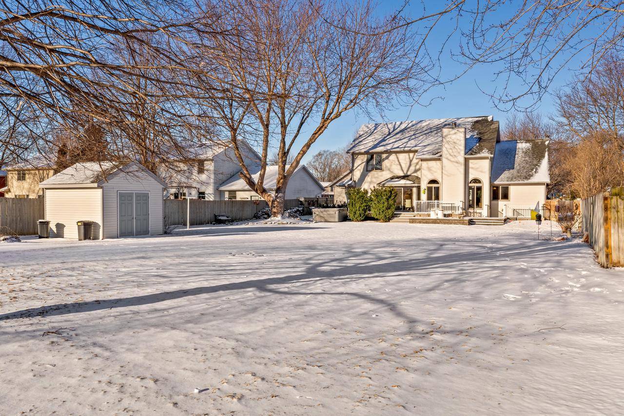 Onalaska, WI 54650,640 10TH AVENUE N