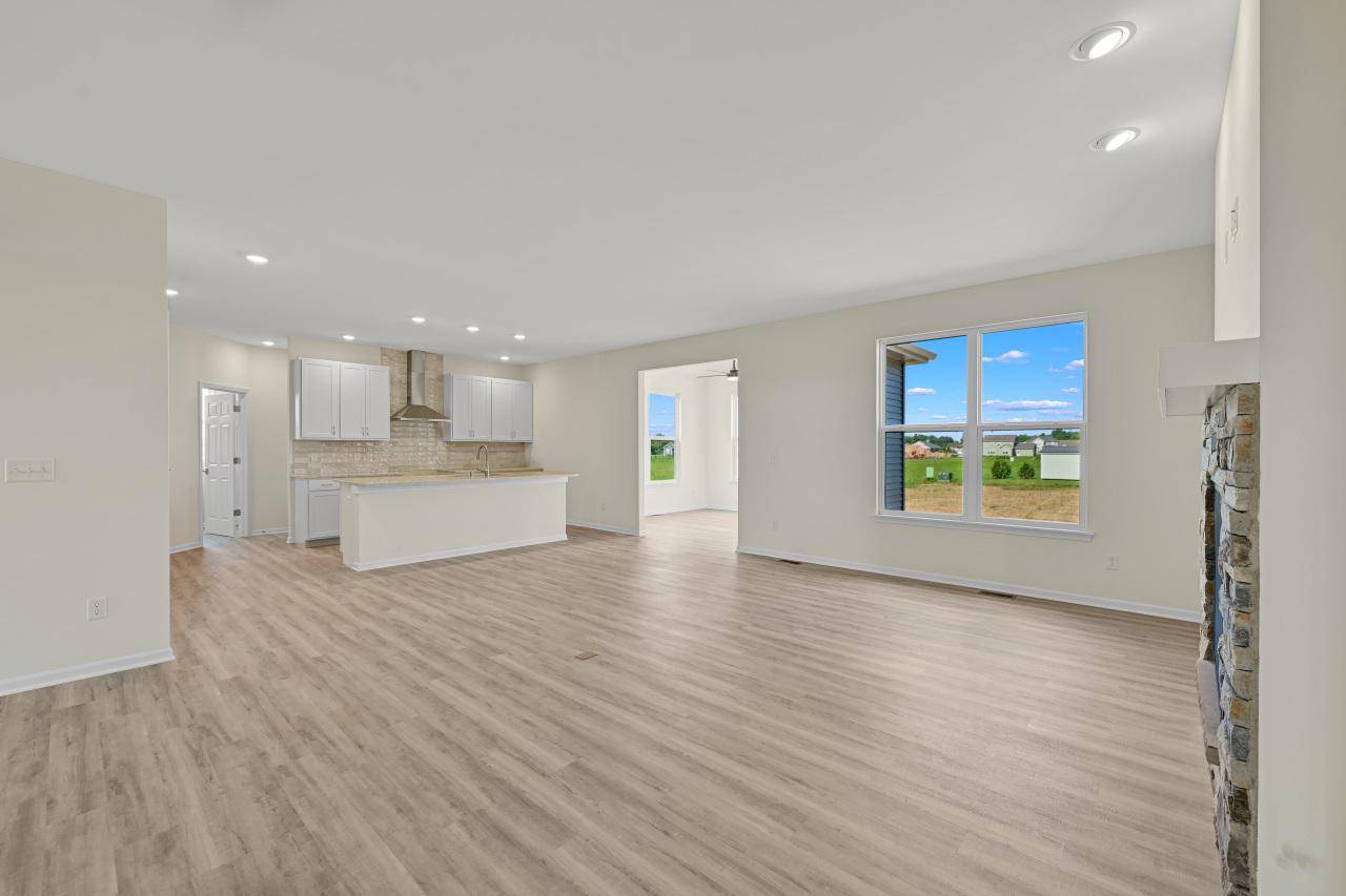 Williams Bay, WI 53191,410 Canterbury COURT #Lt152 Truman