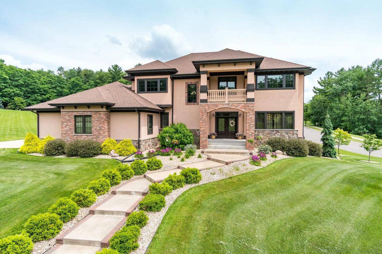 Onalaska, WI 54650,504 Pine Valley COURT
