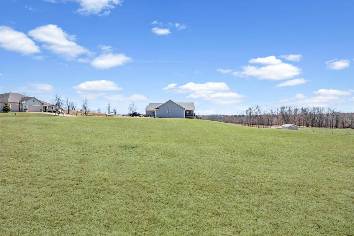 Cascade, WI 53011,Lt17 BOBOLINK LANE #627