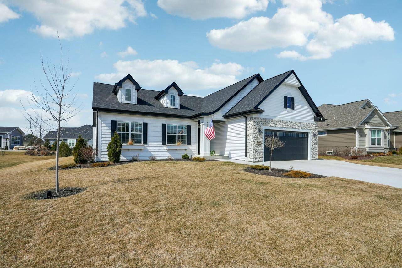 Oak Creek, WI 53154,9381 S Arbor Creek DRIVE