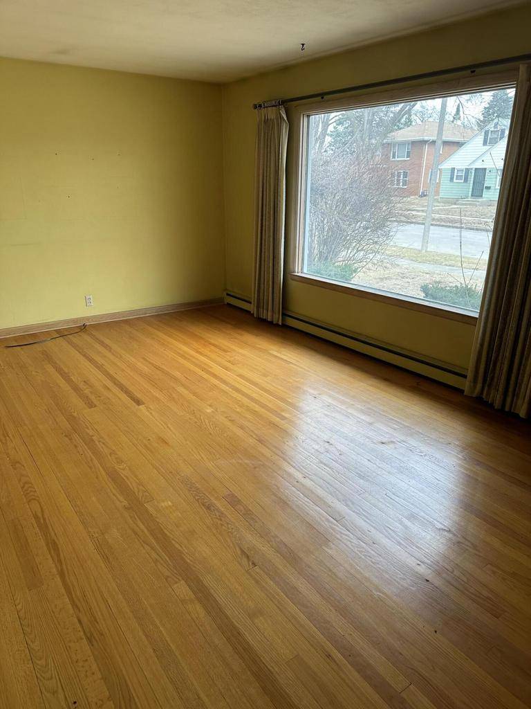 Milwaukee, WI 53218,4731 N 78th COURT