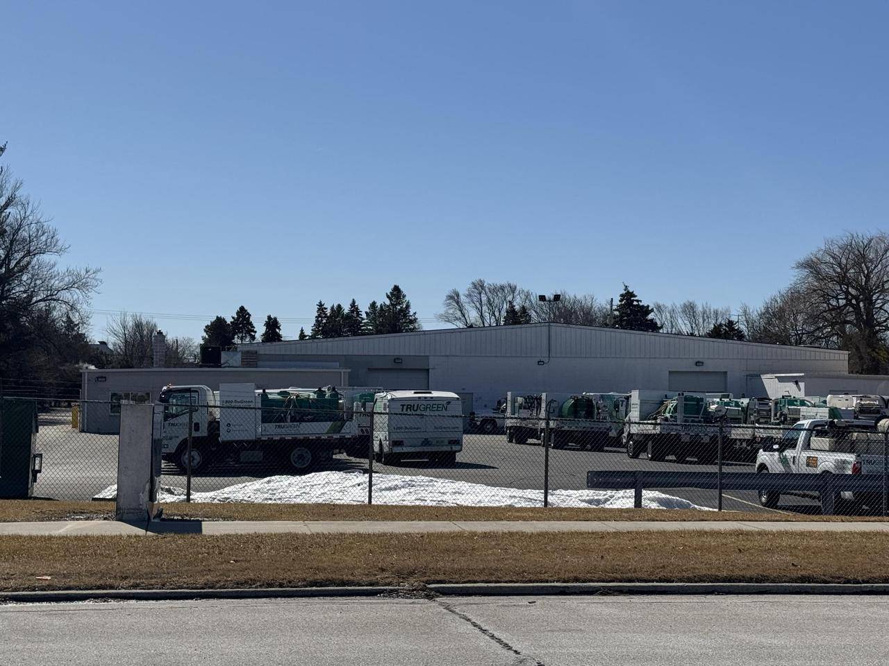 Milwaukee, WI 53223,8120 W Bradley ROAD
