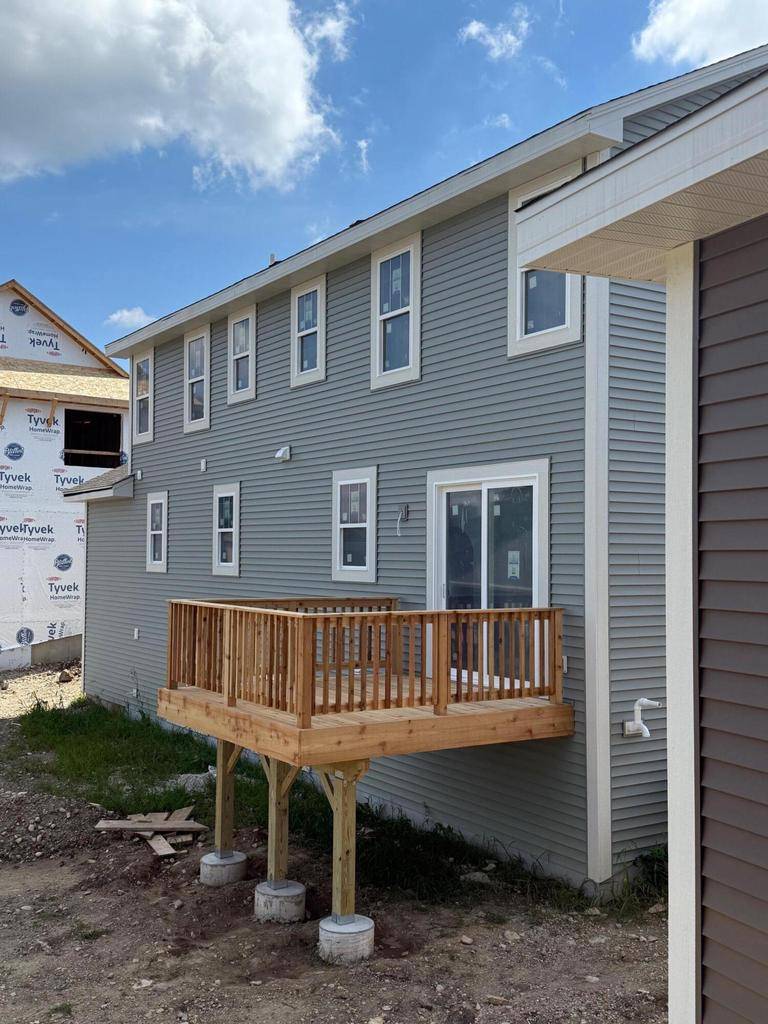 Pewaukee, WI 53072,1019 Waterstone COURT